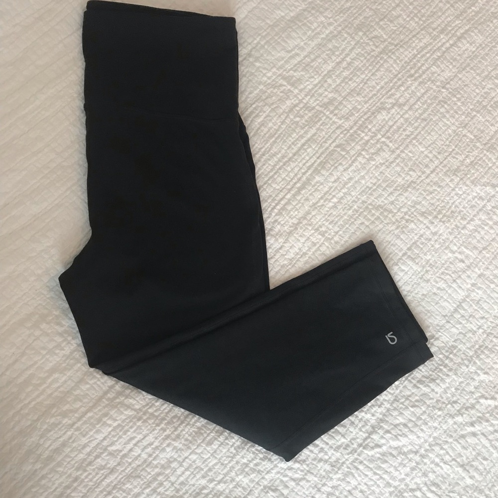 GapFit Maternity cropped leggings